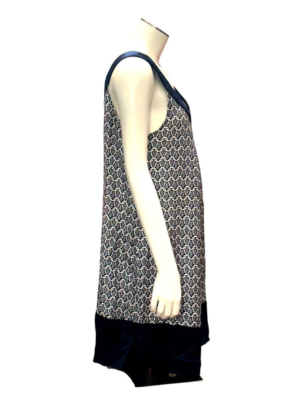 7 For All Mankind M Navy Ivory Silk Shift Dress Geometric Mod Glamcore City Chic - Picture 5 of 10
